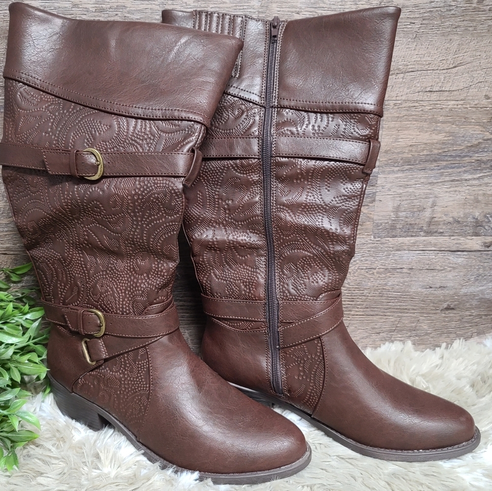 New Easy Street Kelsa Boots Wide Calf